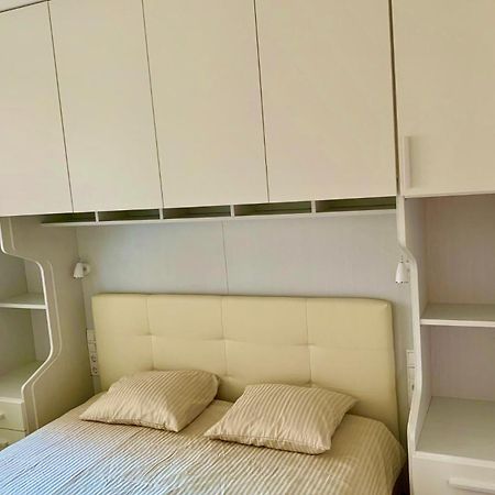 Alytus Apartament Bagian luar foto
